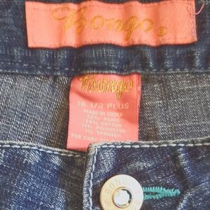 Youth blue jeans butterfly embroidery